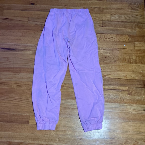 Brandy Melville sweatpants in pink - Picture 2 of 2